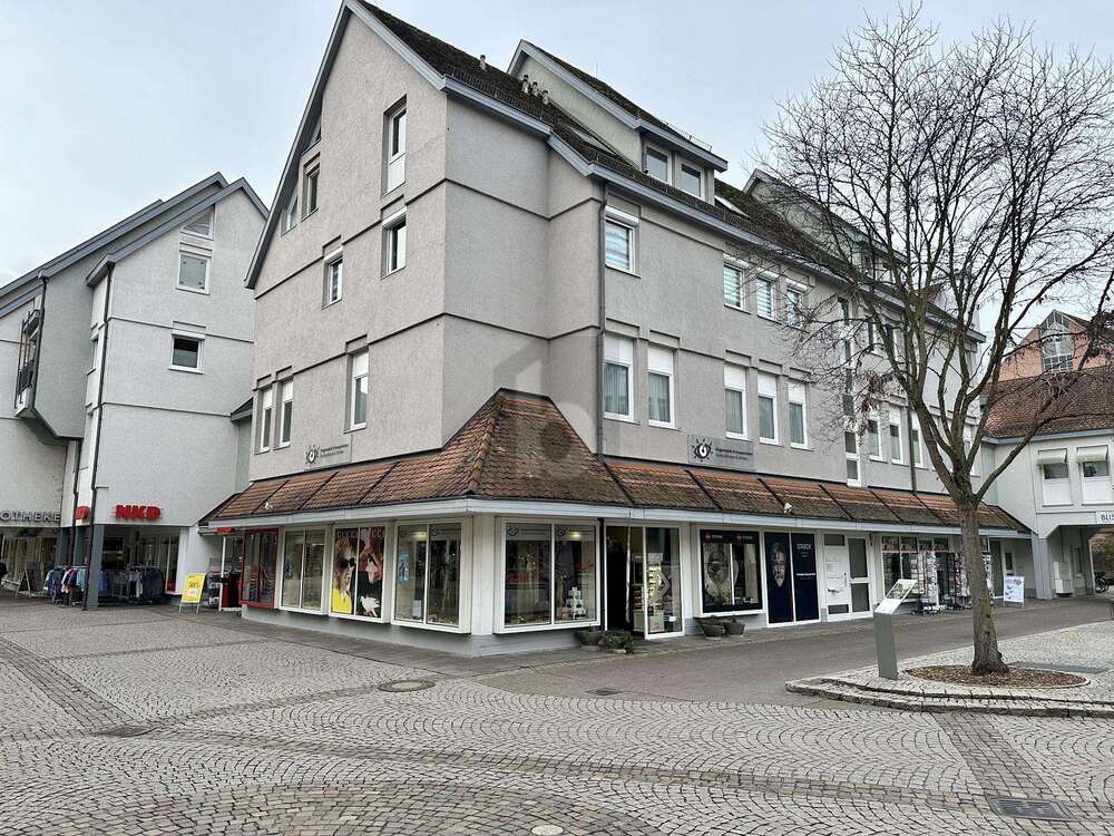 Thumbnail-Wohnung zum Kaufen in LahrSchwarzwald 385.000,00 € 201 m²