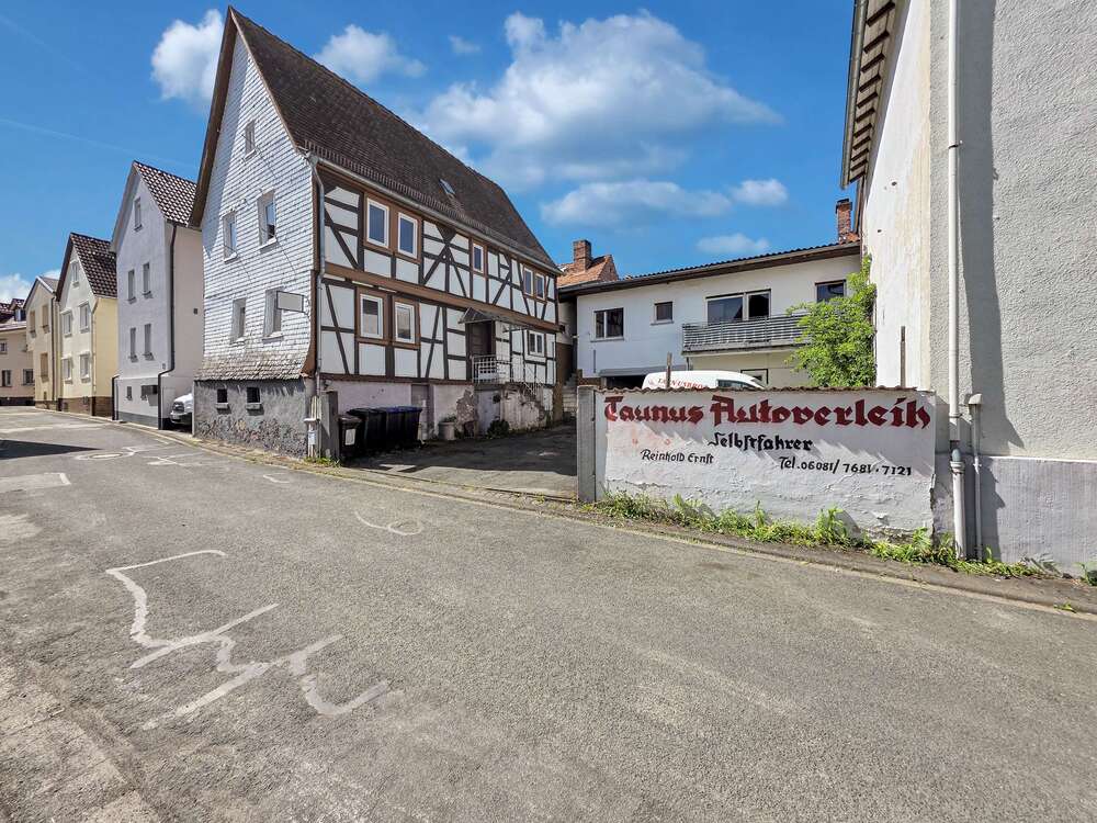 Thumbnail-Haus zum Kaufen in Neu-Anspach 325.000,00 € 160 m²