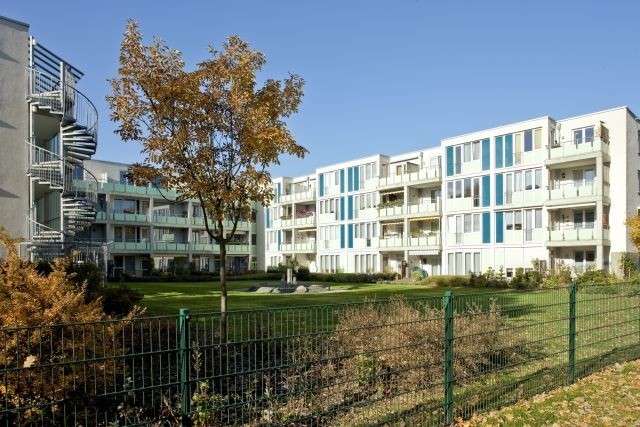 Thumbnail-Wohnung zum Mieten in Hamburg 436,47 € 55.79 m²