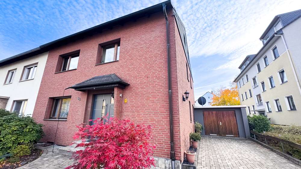 Thumbnail-Haus zum Kaufen in Monheim am Rhein 549.000,00 € 124 m²