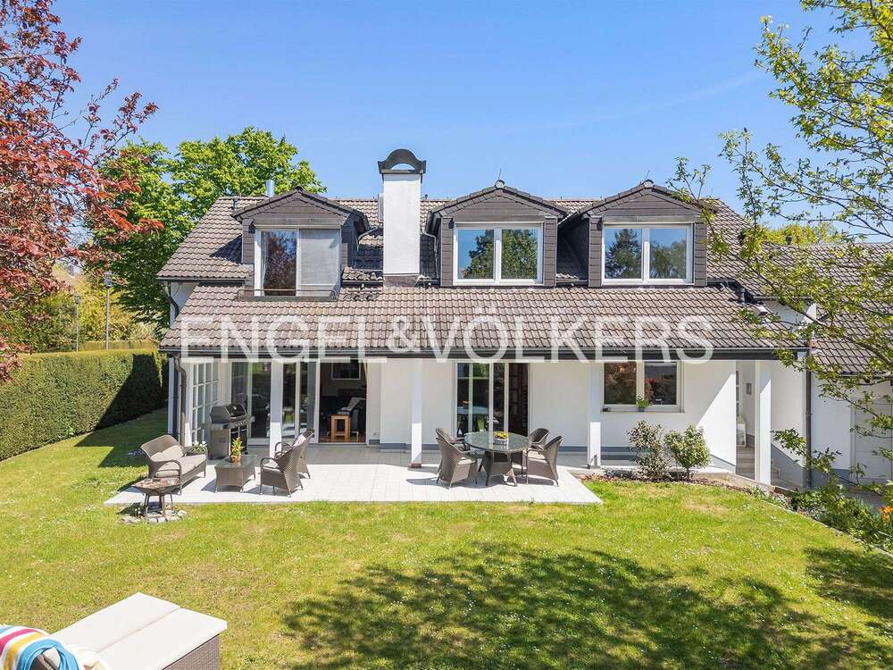 Thumbnail-Haus zum Kaufen in Bad Homburg 3.150.000,00 € 344 m²