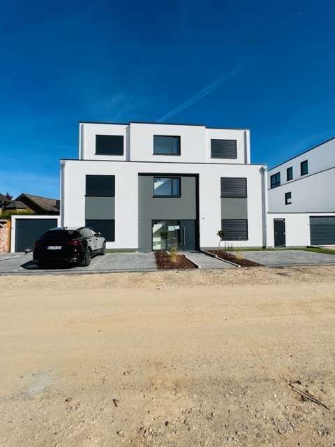 Thumbnail-Wohnung zum Mieten in Zülpich 1.166,00 € 106 m²