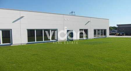 Thumbnail-Halle in Köln 1.559,60 € 120 m²