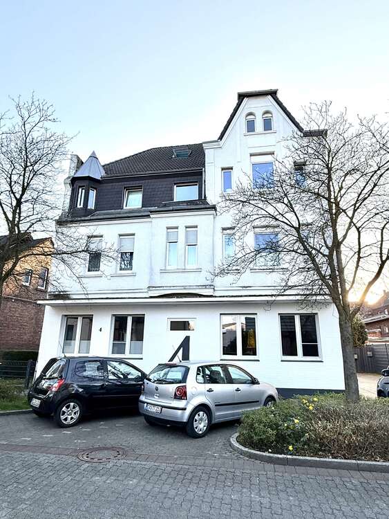 Thumbnail-Wohnung zum Kaufen in Castrop-Rauxel 159.000,00 € 160 m²