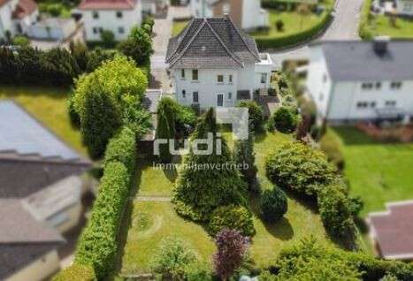 Thumbnail-Haus zum Kaufen in Lage 279.000,00 € 176 m²