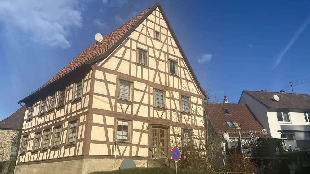 Thumbnail-Haus zum Kaufen in Zaberfeld 170.000,00 € 177 m²
