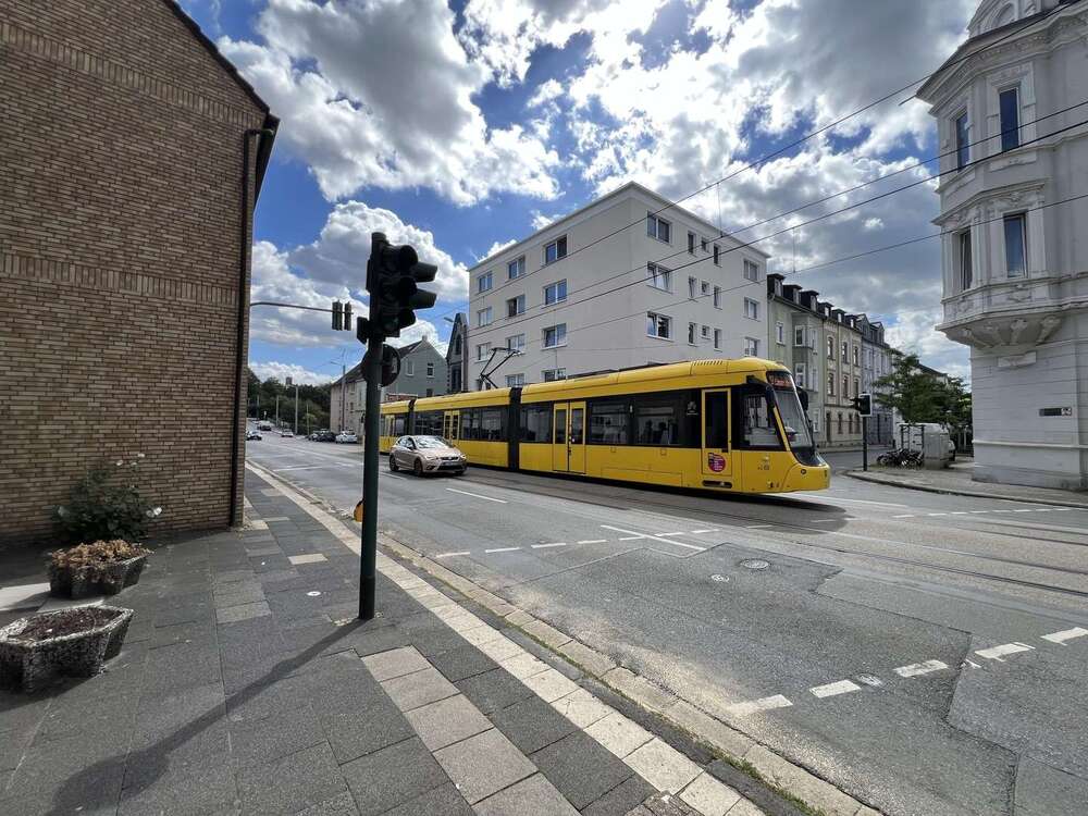 Thumbnail-Wohnung zum Kaufen in Essen 74.900,00 € 29.5 m²