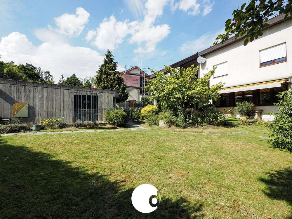 Thumbnail-Haus zum Mieten in Stuttgart Rohr 2.900,00 € 225 m²