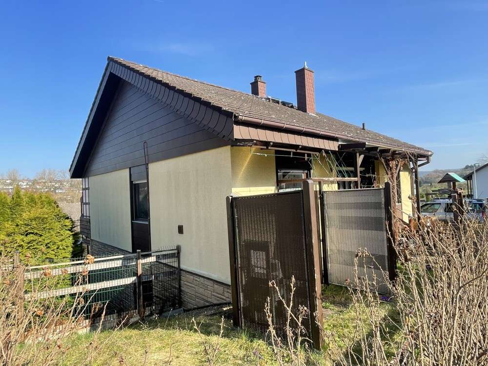 Thumbnail-Haus zum Kaufen in Obernburg am Main 349.000,00 € 132 m²