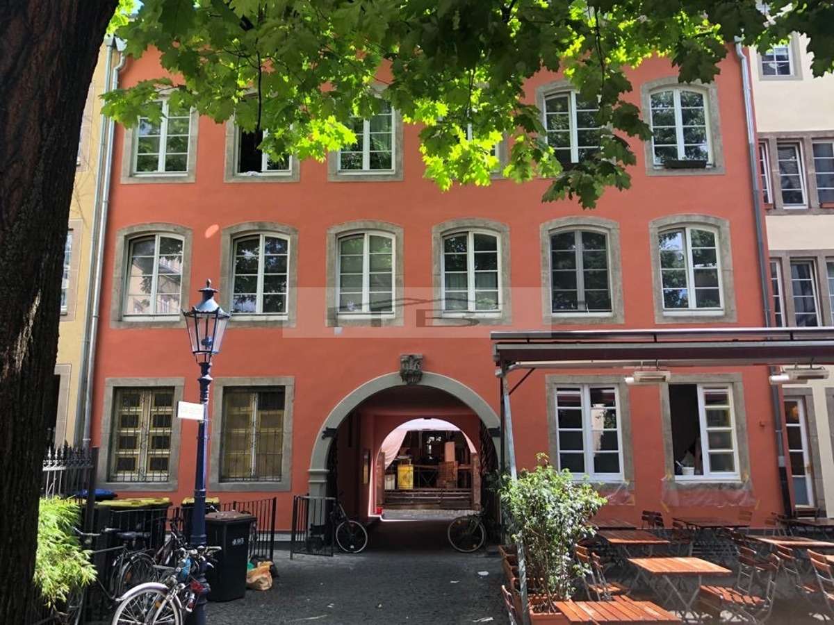 Thumbnail-Einzelhandel in Köln 2.020,00 € 94.72 m²