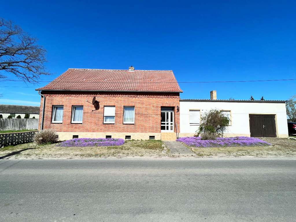 Thumbnail-Haus zum Kaufen in Gardelegen 65.000,00 € 124 m²