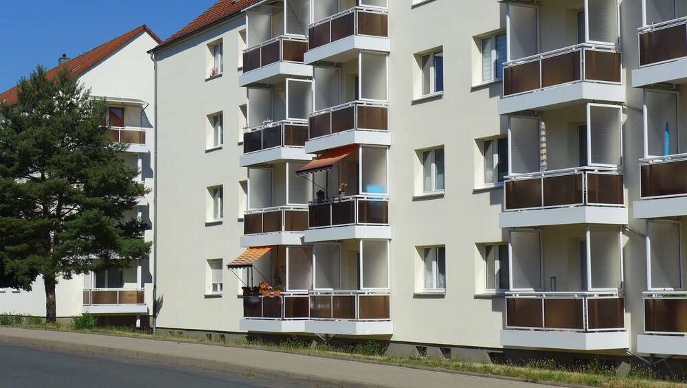 Thumbnail-Wohnung zum Mieten in Borna 342,00 € 56.96 m²