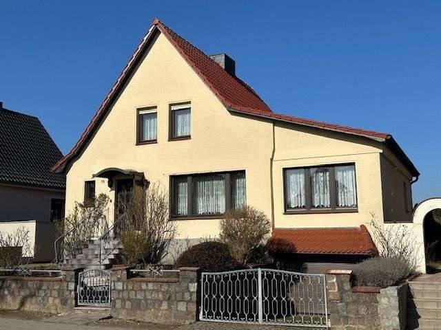 Thumbnail-Haus zum Kaufen in Güstrow 238.000,00 € 120 m²