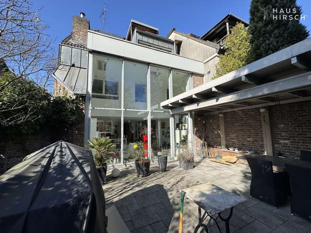 Thumbnail-Haus zum Kaufen in Oberhausen 849.000,00 € 227.13 m²