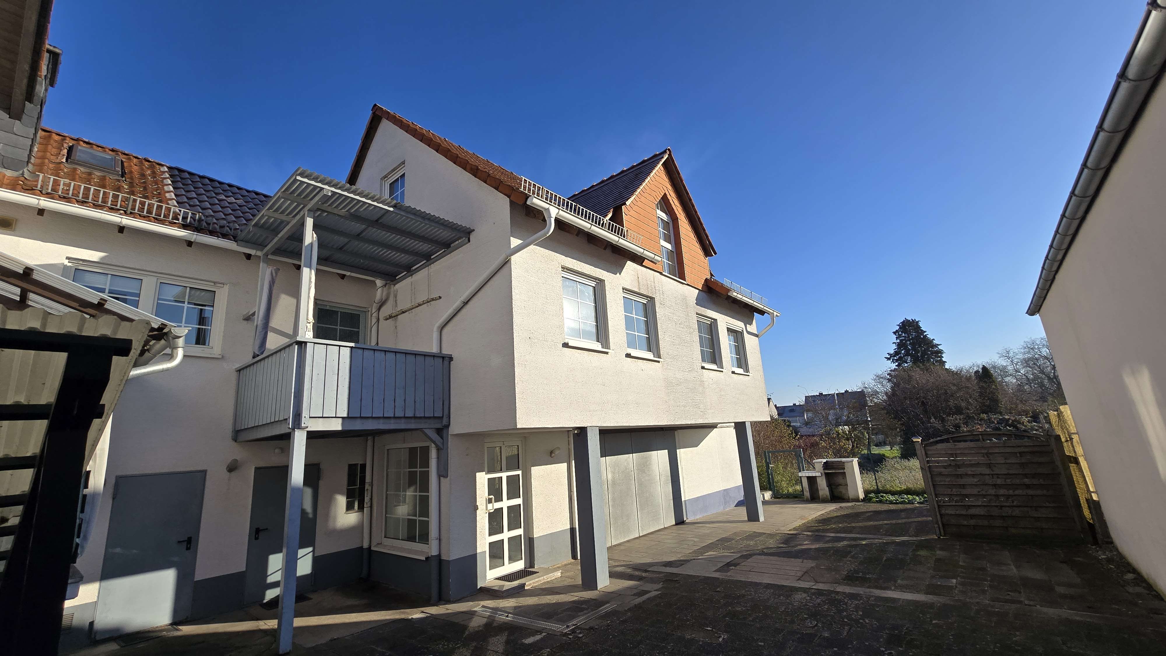 Thumbnail-Haus zum Kaufen in Rosbach vor der Höhe 767.000,00 € 260 m²