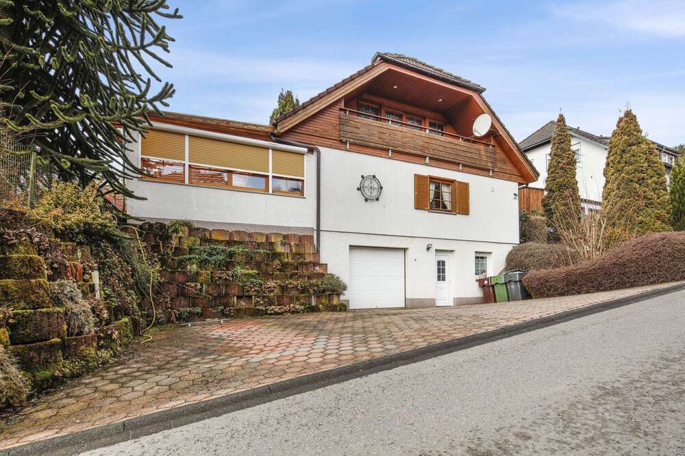 Thumbnail-Haus zum Kaufen in Gummersbach 440.000,00 € 150 m²