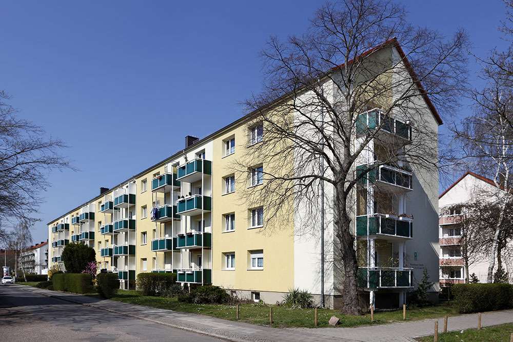 Thumbnail-Wohnung zum Mieten in Halle (Saale) 409,47 € 59.43 m²