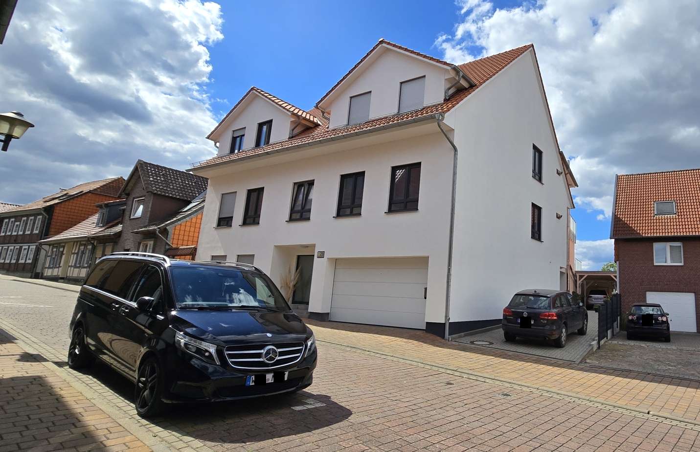 Thumbnail-Wohnung zum Kaufen in Wolfsburg 381.000,00 € 115.72 m²