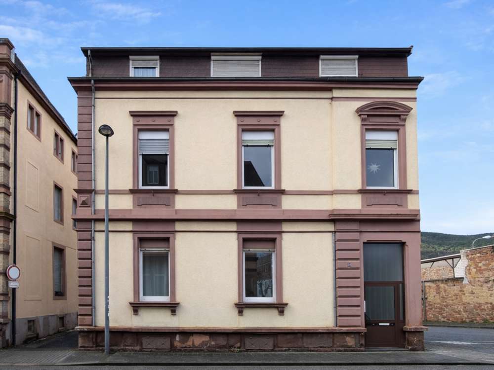 Thumbnail-Wohnung zum Kaufen in Neustadt an der Weinstraße 177.000,00 € 66 m²