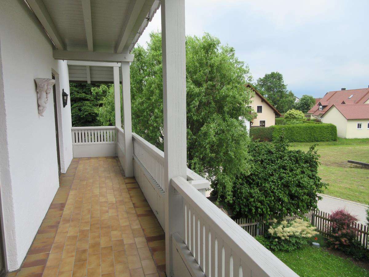 Thumbnail-Wohnung zum Mieten in Fahrenzhausen 950,00 € 87 m²