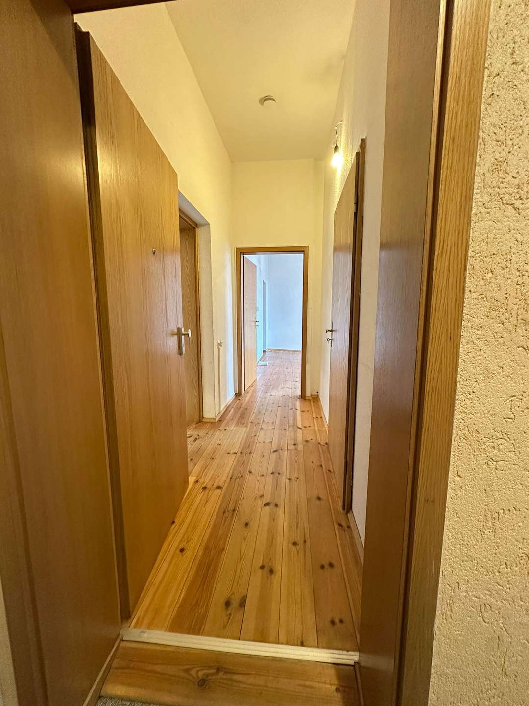 Thumbnail-Wohnung zum Kaufen in Velbert 179.000,00 € 76 m²