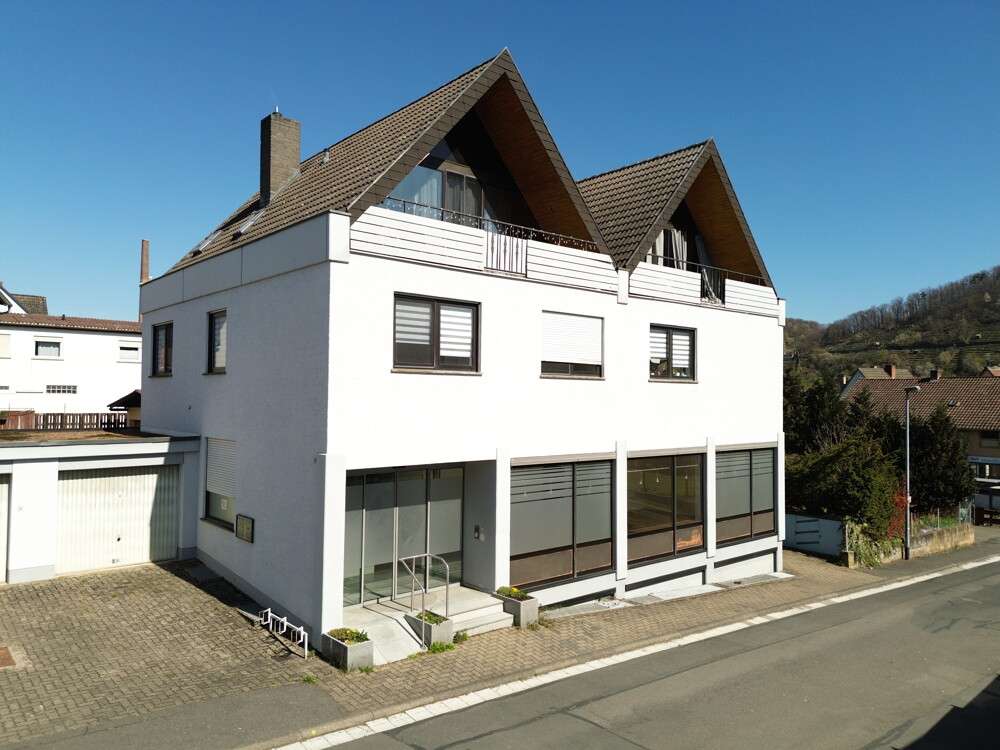 Thumbnail-Haus zum Kaufen in Klingenberg am Main Trennfurt 569.000,00 € 183 m²