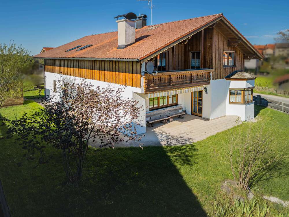 Thumbnail-Haus zum Kaufen in Tauting 1.478.000,00 € 320 m²