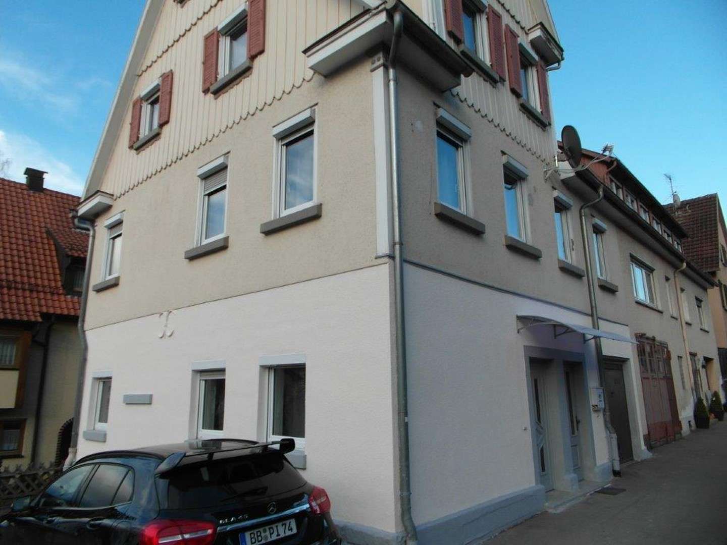 Thumbnail-Haus zum Kaufen in Böblingen Dagersheim 400.000,00 € 266.94 m²