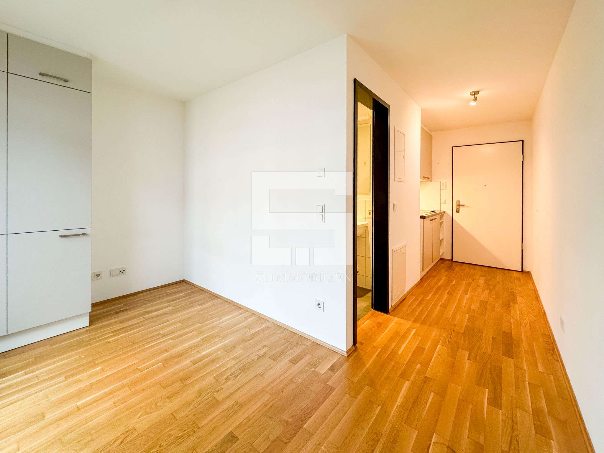 Thumbnail-Wohnung zum Mieten in München 810,00 € 18.58 m²