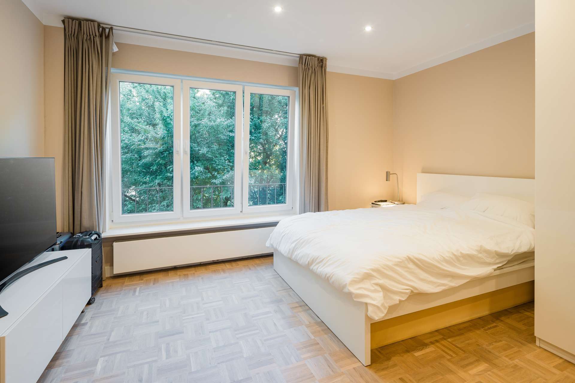 Thumbnail-Wohnung zum Kaufen in Hamburg 199.000,00 € 23.34 m²