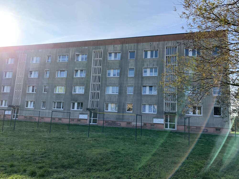 Thumbnail-Wohnung zum Mieten in Bad Schmiedeberg 313,61 € 57.02 m²