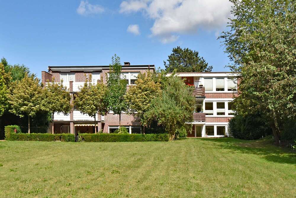 Thumbnail-Haus zum Kaufen in Oststeinbek 1.350.000,00 € 432 m²