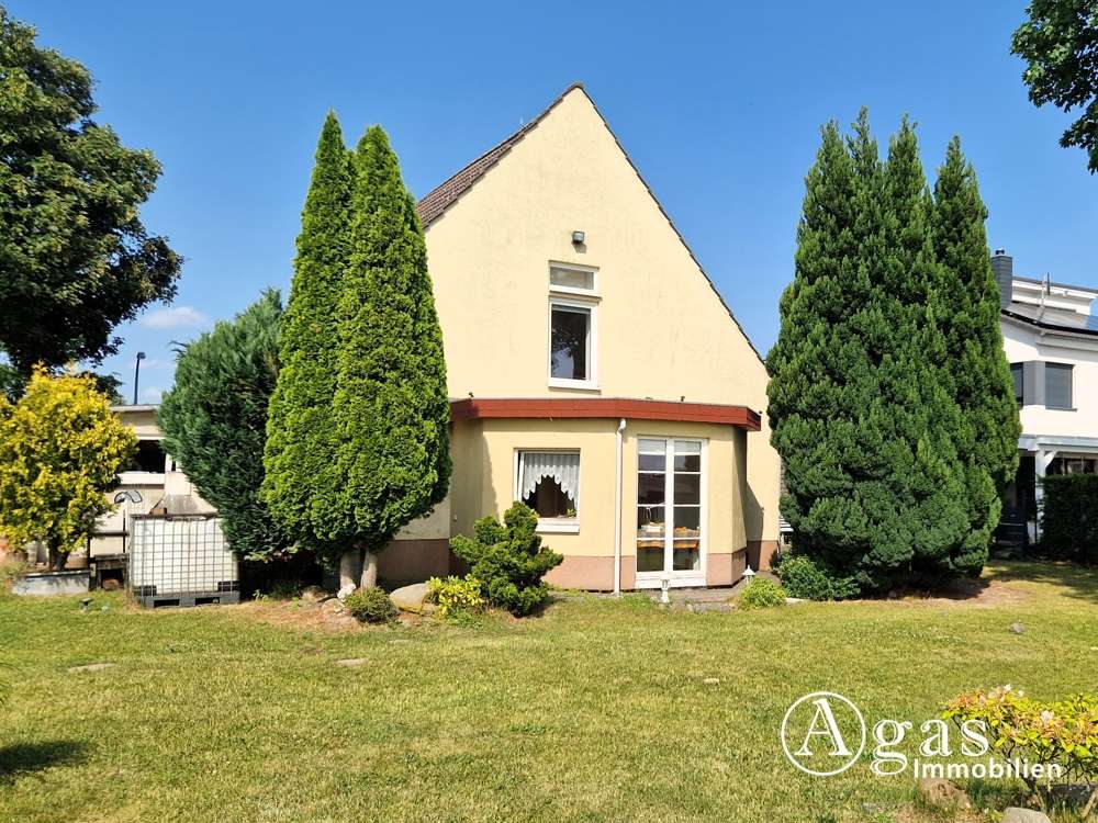 Thumbnail-Haus zum Kaufen in Rüdersdorf bei Berlin 399.000,00 € 184 m²