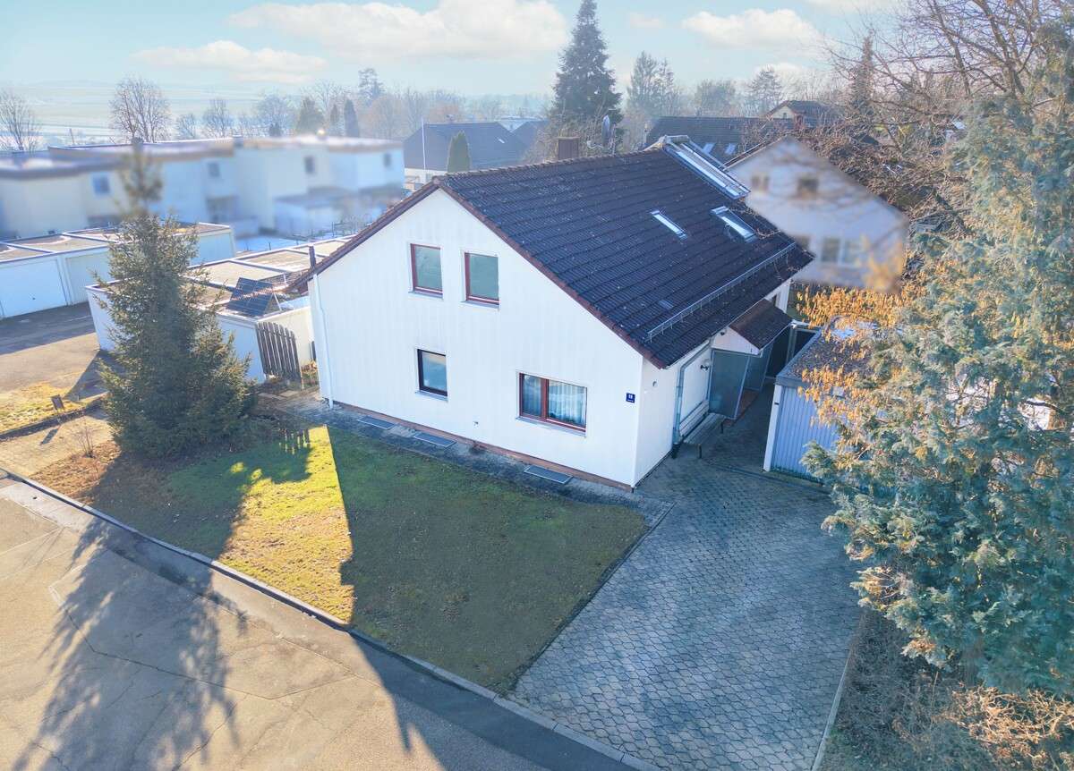 Thumbnail-Haus zum Kaufen in Böbingen an der Rems 530.000,00 € 145 m²