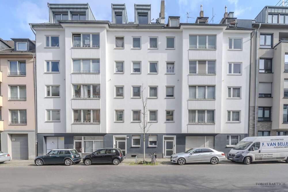 Thumbnail-Wohnung zum Kaufen in Düsseldorf 299.000,00 € 84 m²