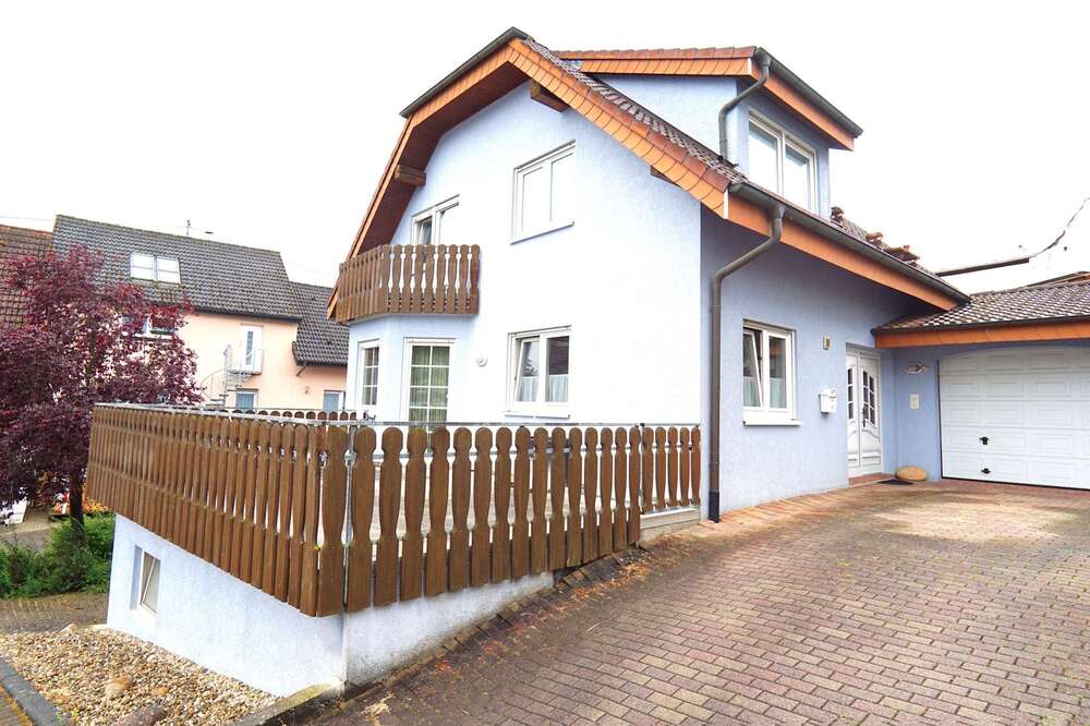 Thumbnail-Haus zum Kaufen in Sinsheim Hoffenheim 435.000,00 € 172.75 m²