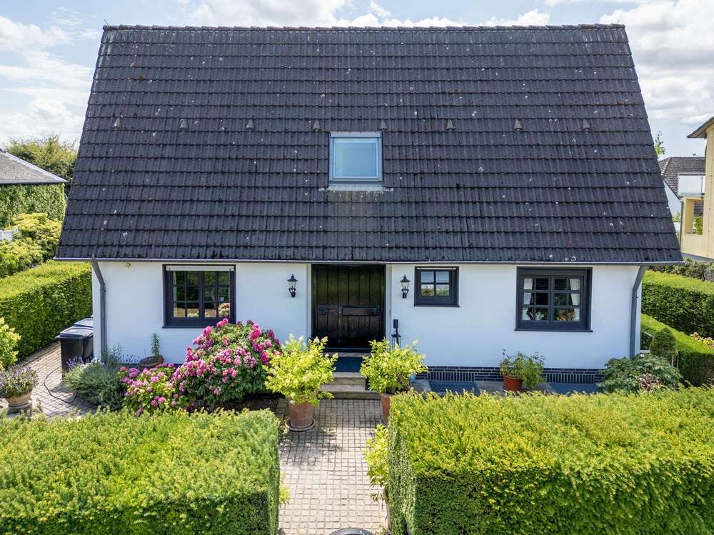 Thumbnail-Haus zum Kaufen in Wiesbaden 945.000,00 € 223 m²