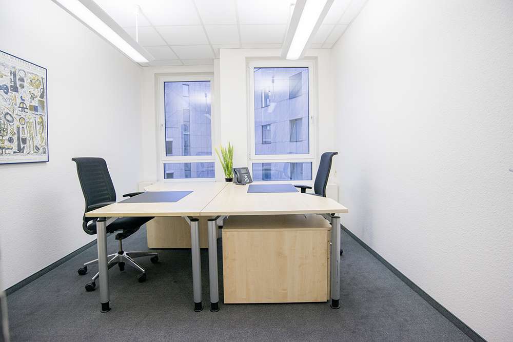 Thumbnail-Büro in Düsseldorf 899,00 € 27 m²