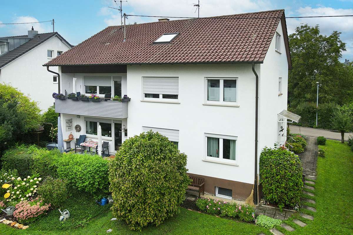 Thumbnail-Haus zum Kaufen in Reutlingen-Sondelfingen 655.000,00 € 243.71 m²
