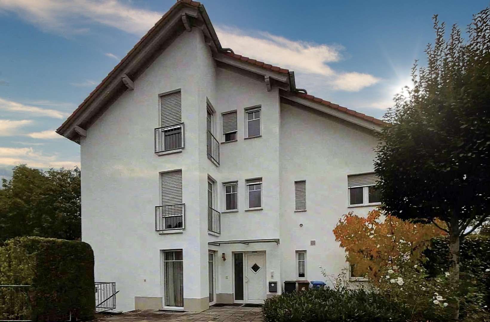 Thumbnail-Haus zum Kaufen in Flörsheim 799.000,00 € 220 m²