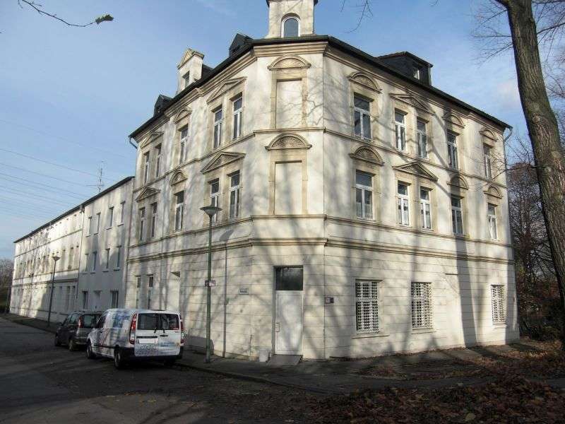 Thumbnail-Wohnung zum Mieten in Gelsenkirchen 261,50 € 62.86 m²