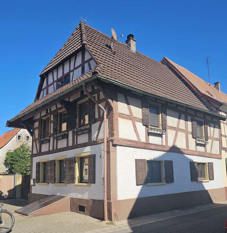Thumbnail-Haus zum Kaufen in Billigheim-Ingenheim 250.000,00 € 124 m²