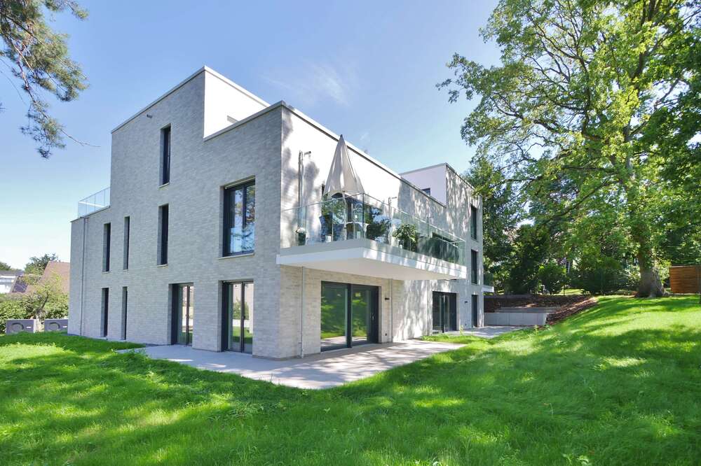 Thumbnail-Wohnung zum Mieten in Haan 2.100,00 € 130 m²