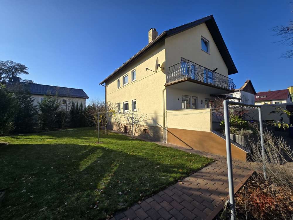 Thumbnail-Haus zum Kaufen in Rüsselsheim Haßloch 699.000,00 € 251 m²