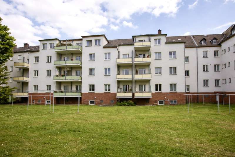 Thumbnail-Wohnung zum Mieten in Plauen 274,18 € 52.93 m²
