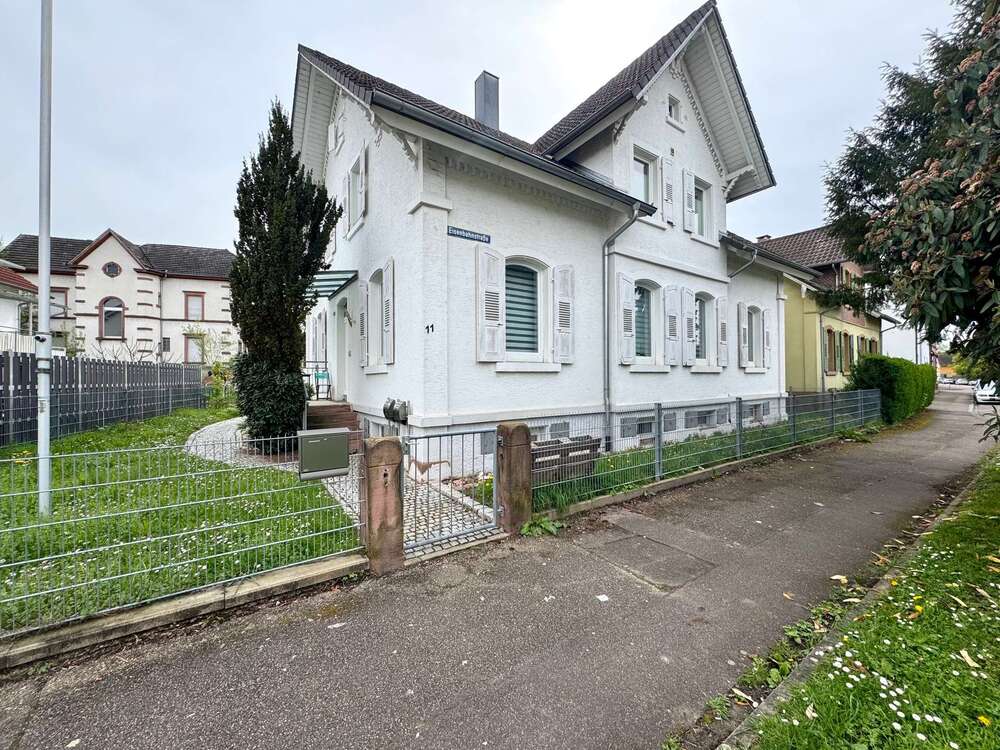 Thumbnail-Haus zum Kaufen in Lahr 699.000,00 € 240 m²