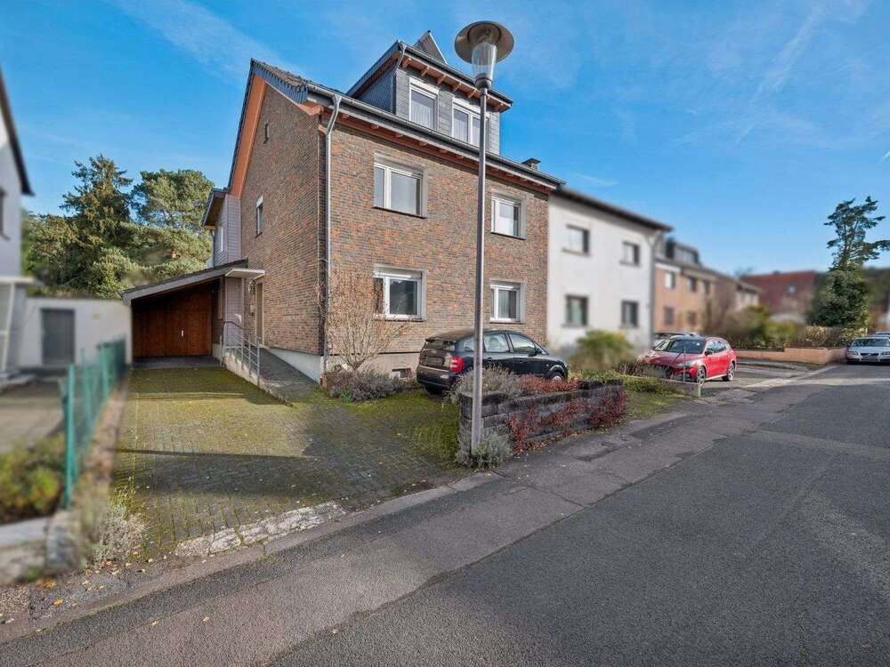 Thumbnail-Haus zum Kaufen in Köln 725.000,00 € 185.4 m²