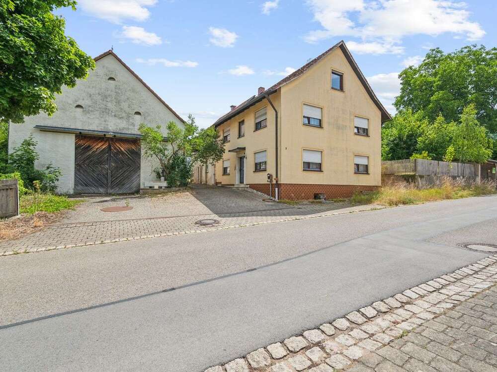 Thumbnail-Haus zum Kaufen in Treuchtlingen 379.000,00 € 152 m²