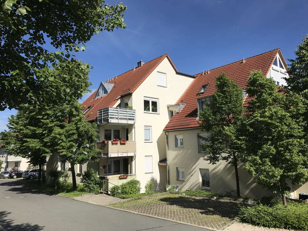 Thumbnail-Wohnung zum Kaufen in Jena 210.000,00 € 75.58 m²
