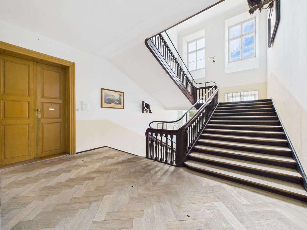 Thumbnail-Büro in Ebersberg 3.315,00 € 390 m²